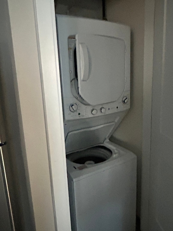 Building Photo - 189 6th St