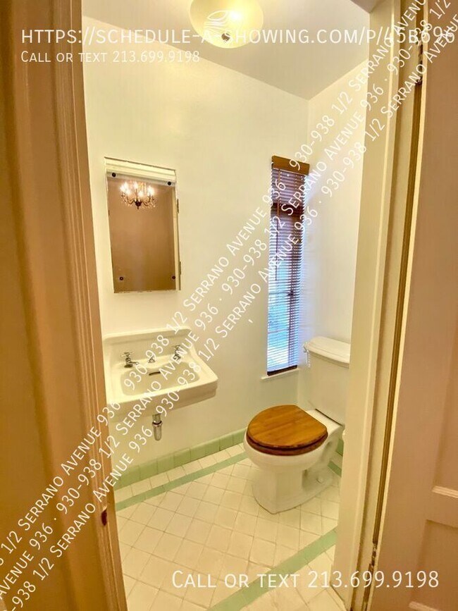 Building Photo - 930-938 1/2 Serrano Avenue 936-