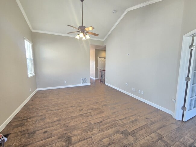 Building Photo - 12237 St Annes Rd