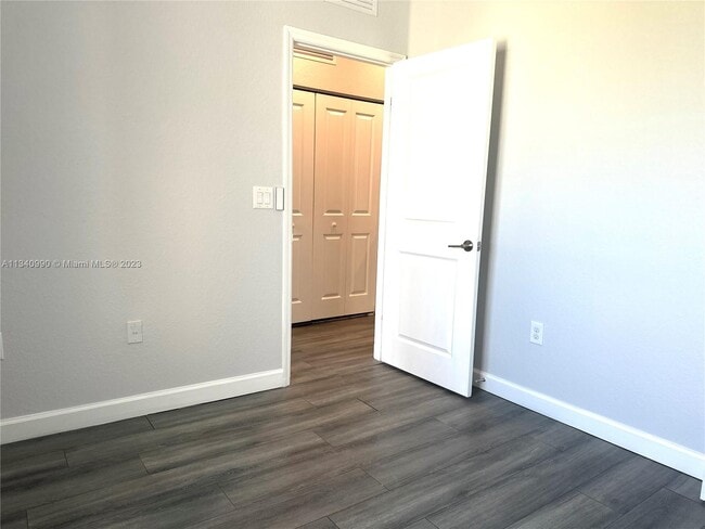 Building Photo - 246 NE 208th Ter