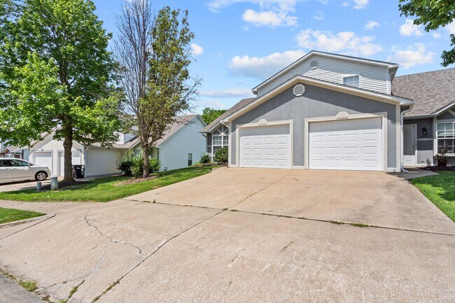 Building Photo - 3523-3525 Prescott Dr.