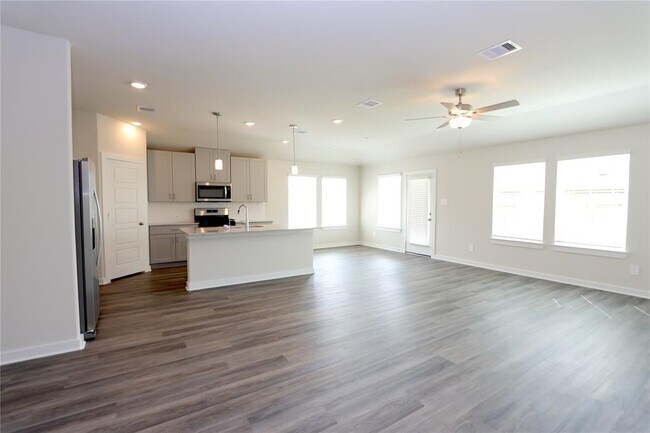 Building Photo - 1480 Waggoner Rnch Trl
