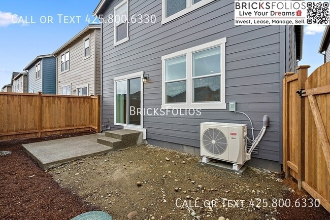 Building Photo - Gorgeous Home for Rent in Puyallup!