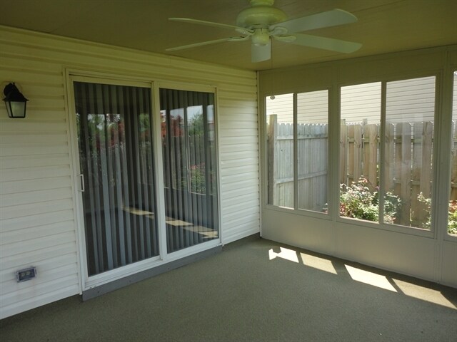 Building Photo - 936 Hathaway Dr