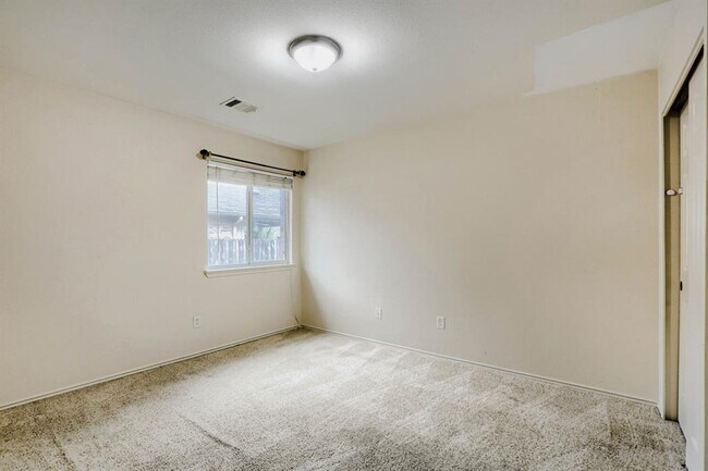 Building Photo - 3410 Yogi Berra Way
