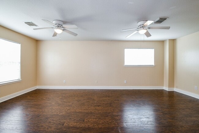 Building Photo - Great home in Sienna Plantation