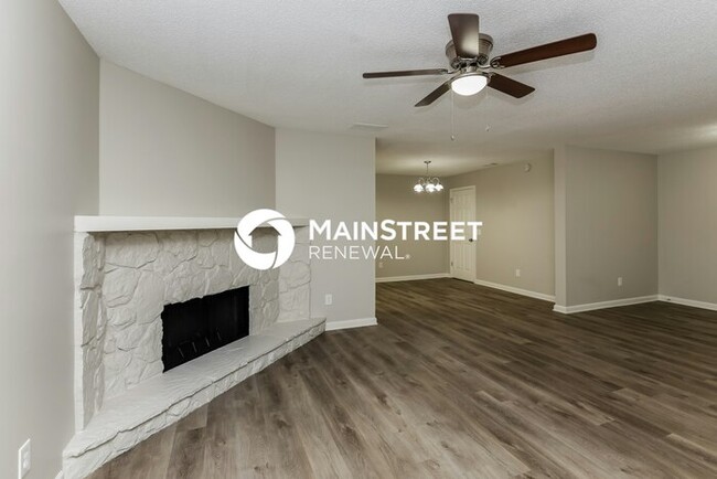 Building Photo - 2535 Valient Dr