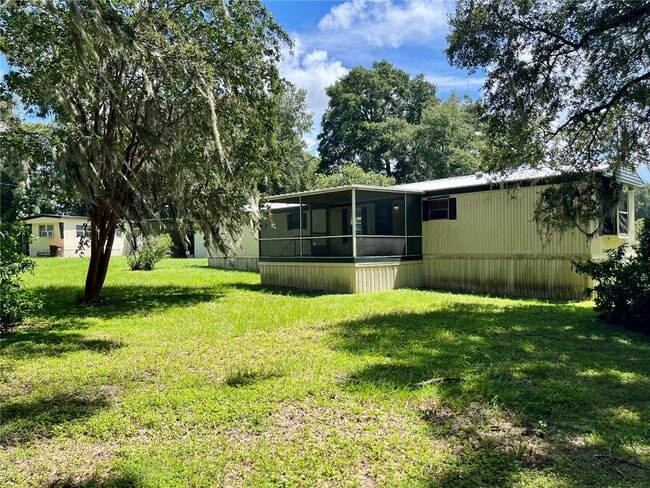 Building Photo - 8035 NE 33rd Ct