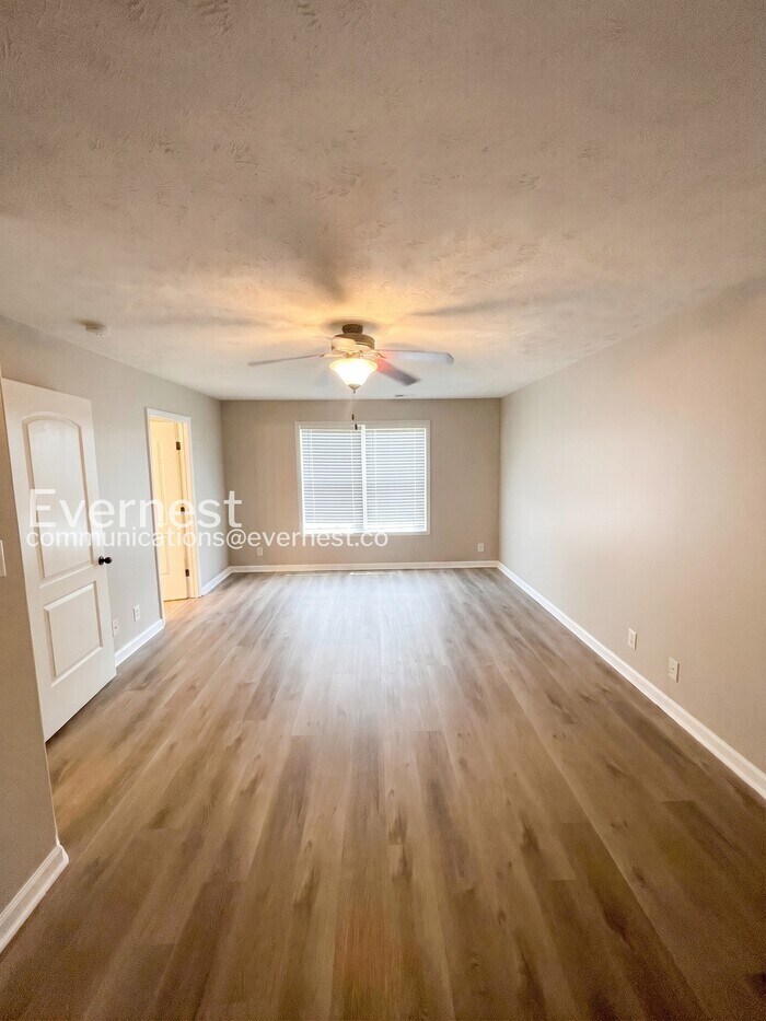 Building Photo - 1504 Apache Way