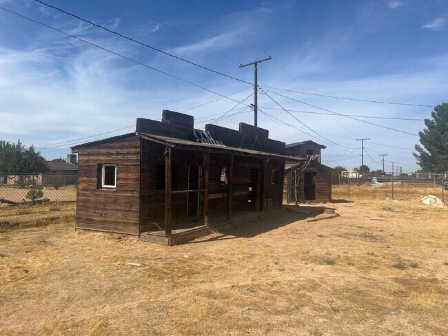 Building Photo - 22347 Tehama Rd