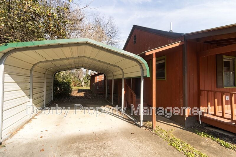 Building Photo - 5309 Rose St