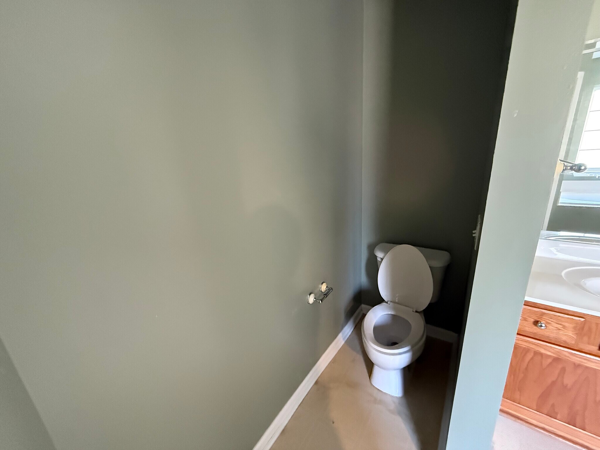 Building Photo - 100 Englewood Ct