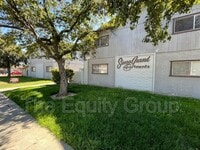 Building Photo - 1881 Emma Lee Ln