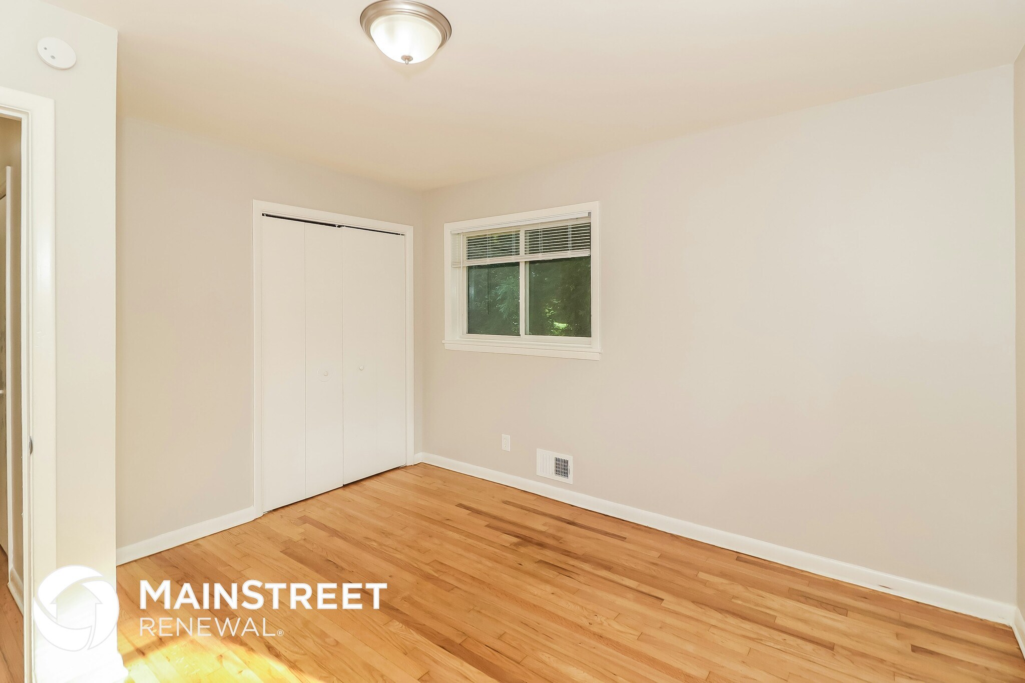 Building Photo - 4058 Brookcrest Cir