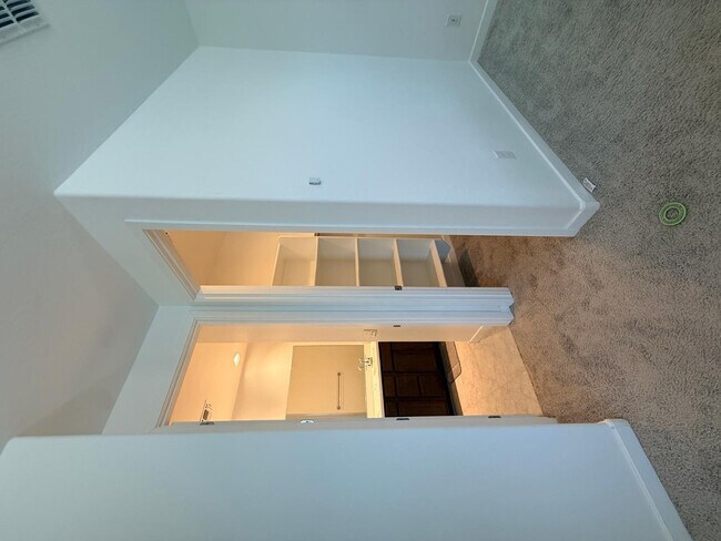 Building Photo - 3807 S 65th Ave