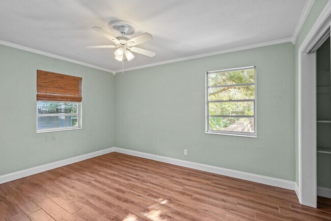 Building Photo - 146 Menendez Rd