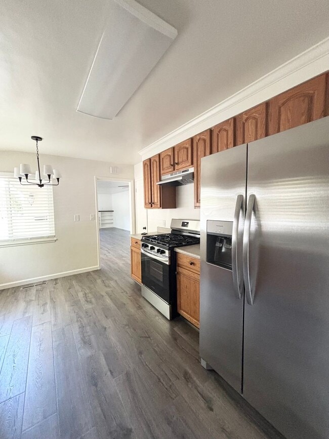 Building Photo - Beautiful 3 Bedroom on the Southside!