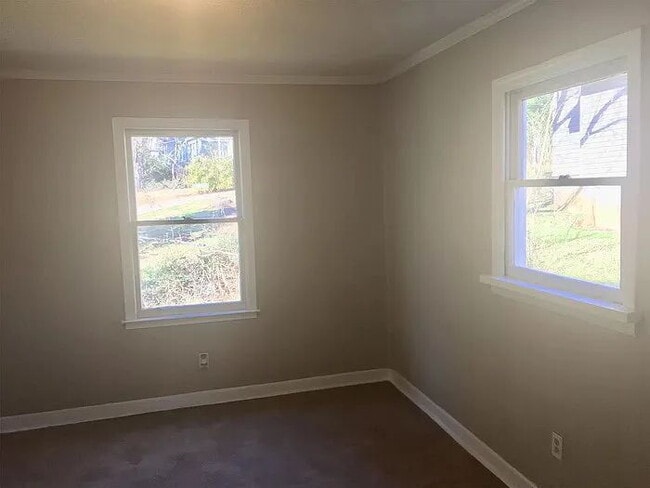 Building Photo - 209 Nicholtown Rd