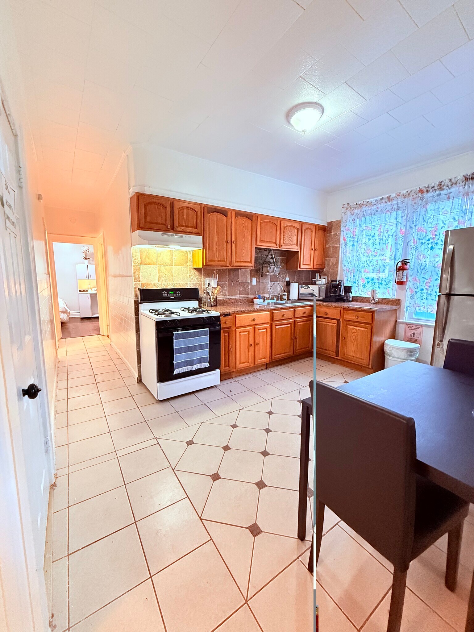 Building Photo - 52 Brookdale Ave