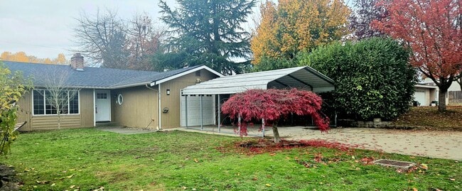 Building Photo - Beautiful 5- bedroom home near TCC APPLICATION PENDING