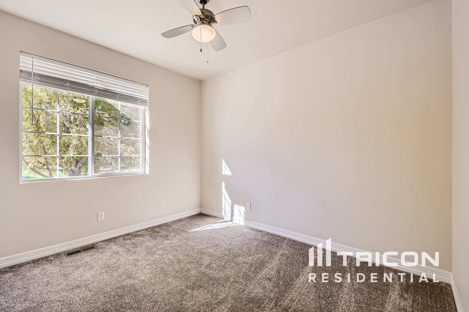 Building Photo - 3461 Janus Dr