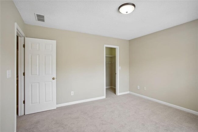 Building Photo - 3611 Elkhorn Ct NW