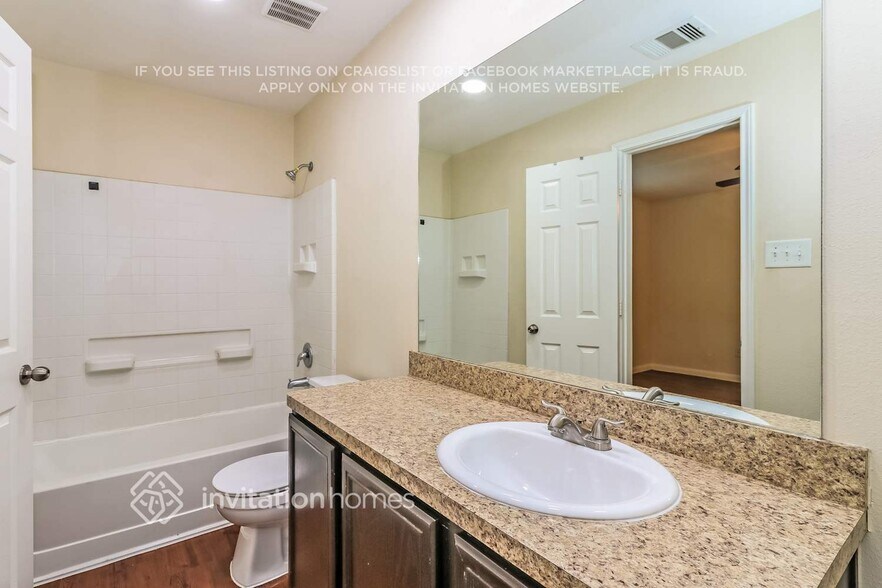 Building Photo - 18802 N Lyford Dr