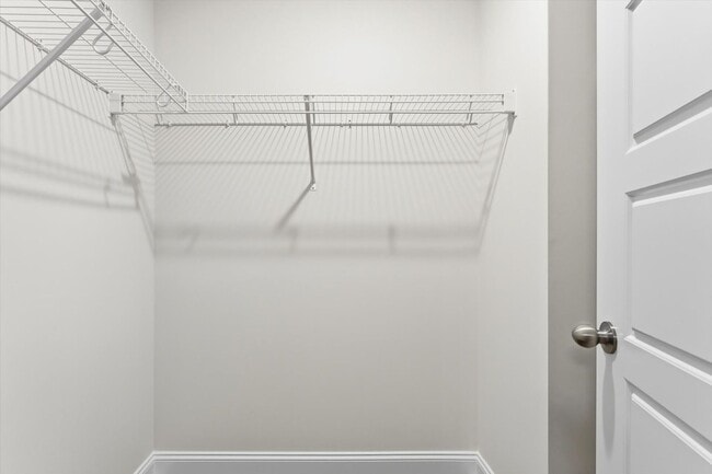 Building Photo - Beautiful New Construction Town Home