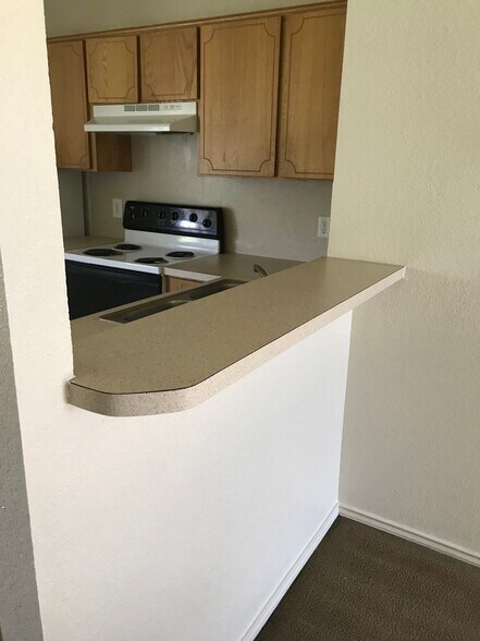 Building Photo - 4405 Abigail Dr