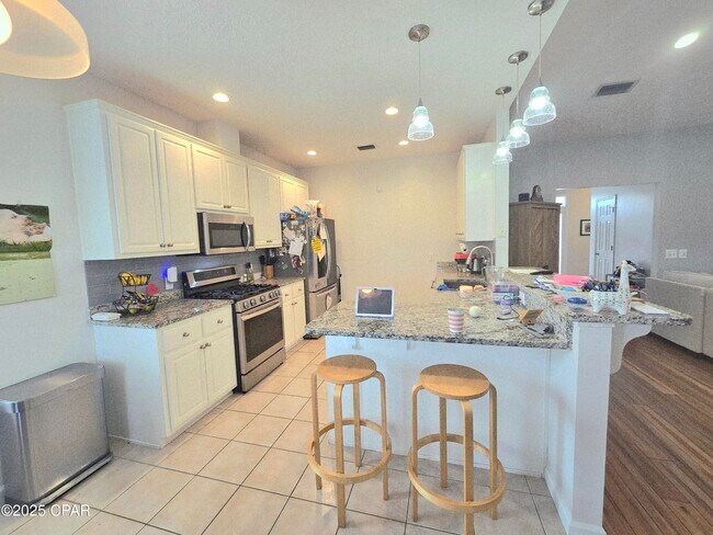Building Photo - 2415 Camryns Crossing