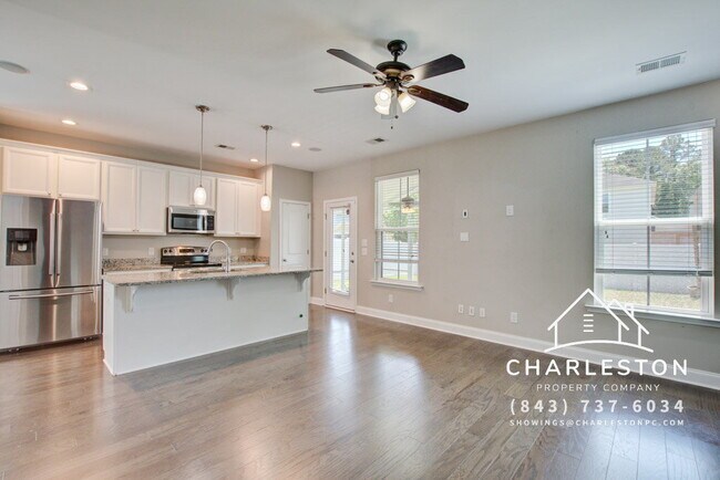 Building Photo - 135 Fulmar Pl