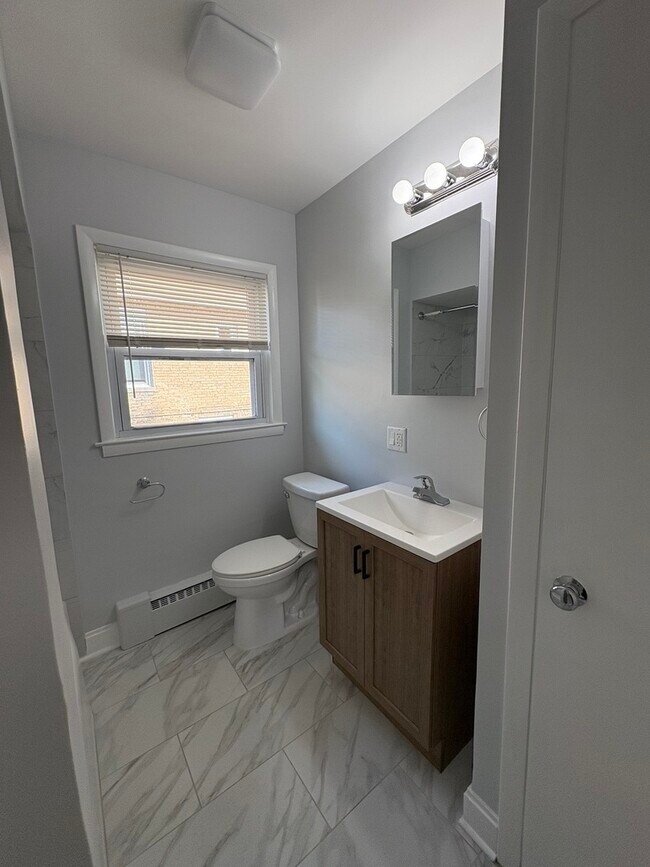 Building Photo - 311 Prairie Ave