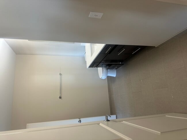 Building Photo - 770 Skokie Blvd