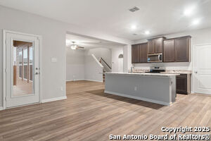 Building Photo - 6526 Underwood Way