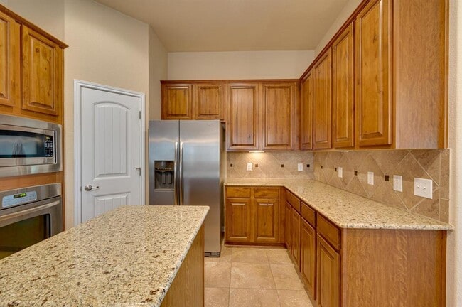 Building Photo - 5812 Gunnison Turn Rd
