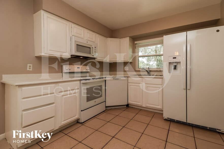 Building Photo - 315 Miami Ave