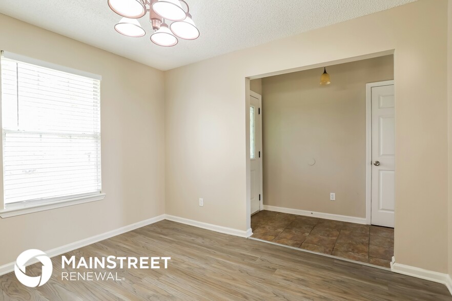 Building Photo - 2944 Whirlaway Ct