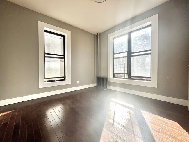 Building Photo - 481 W 159th St