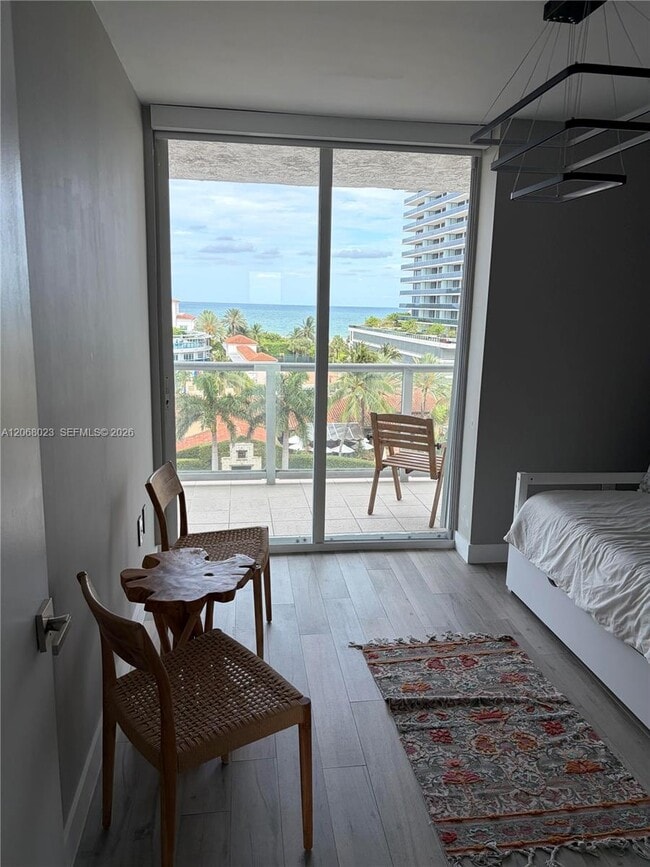 Building Photo - 5900 Collins Ave