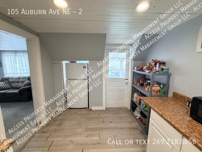 Building Photo - 105 Auburn Ave NE