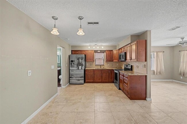 Building Photo - 4212 Gray Squirrel Ln