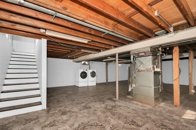 Building Photo - 217 Sherman Ave