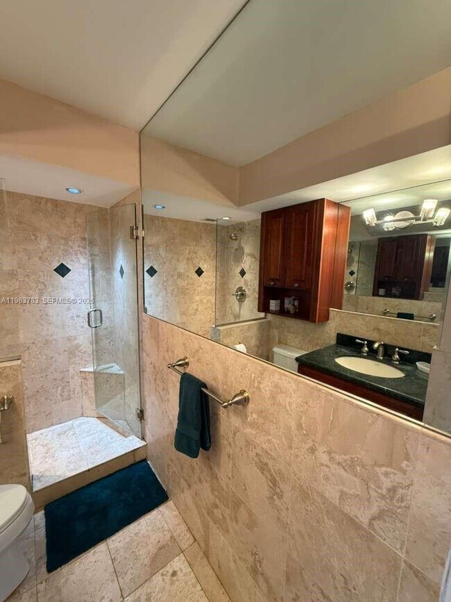 Building Photo - 2691 S Course Dr