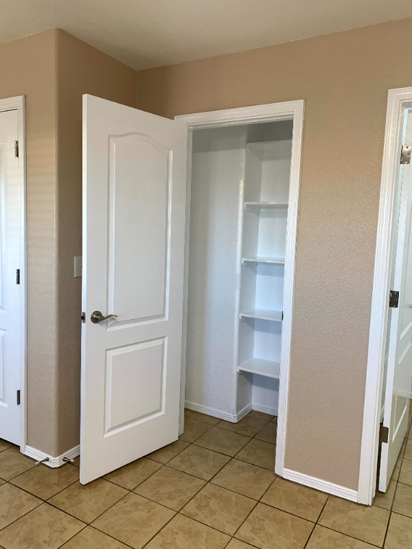 Building Photo - 6345 Reynolds Dr