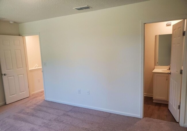 Building Photo - 247 Mustard Hl Ct