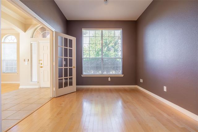 Building Photo - 4552 Oak Shores Dr