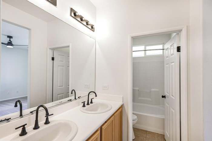 Building Photo - 80604 Tinsley Ave