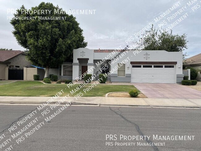 Primary Photo - 1435 E Galveston St