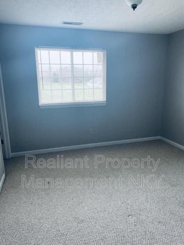 Building Photo - 1065 Wellington Dr