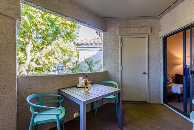 Building Photo - 14777 N Apartment